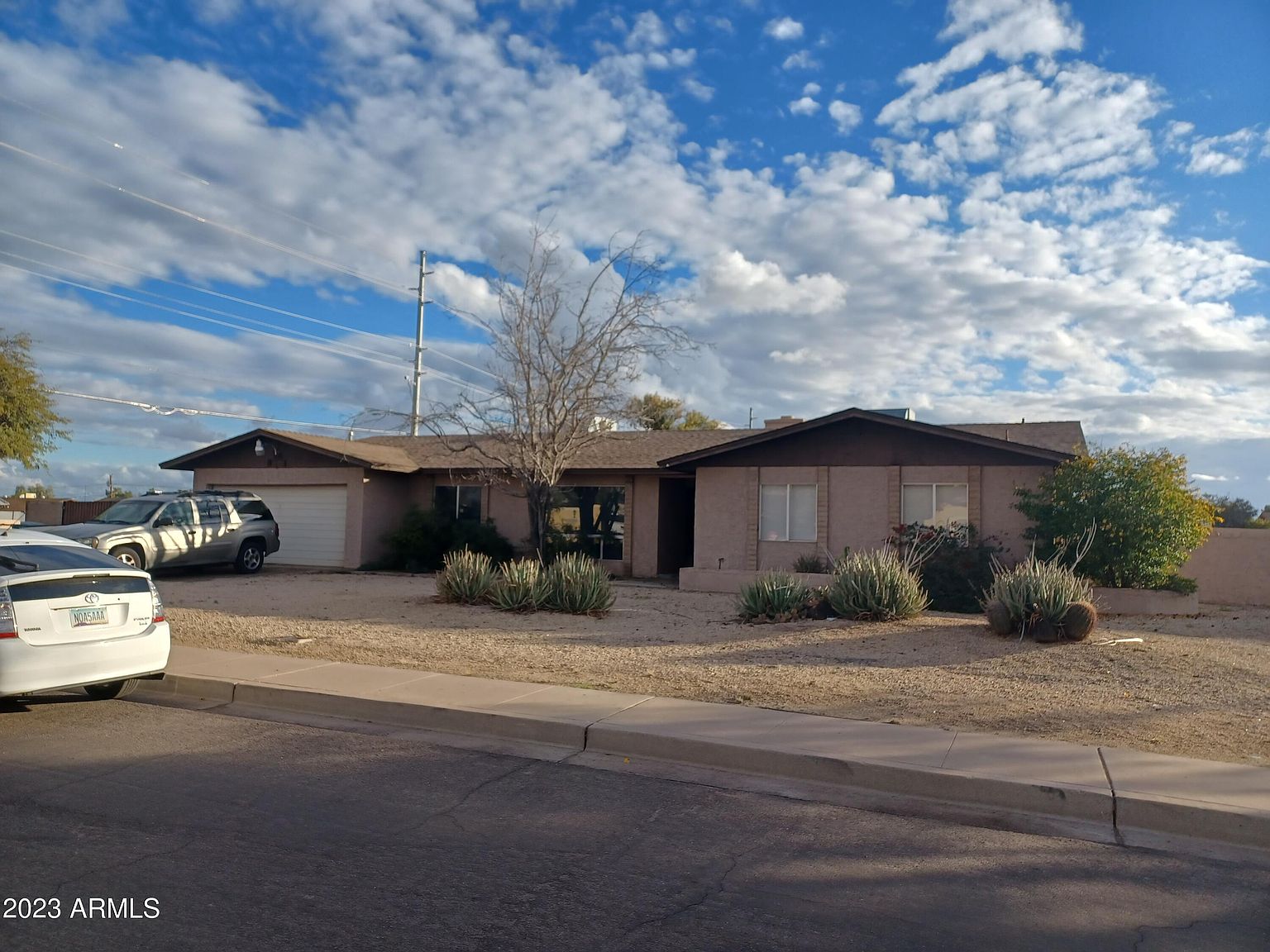 3141 E Hillery Dr, Phoenix, AZ 85032 | Zillow