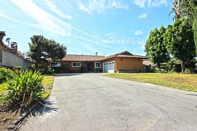 1st image of 2033 Joan Dr