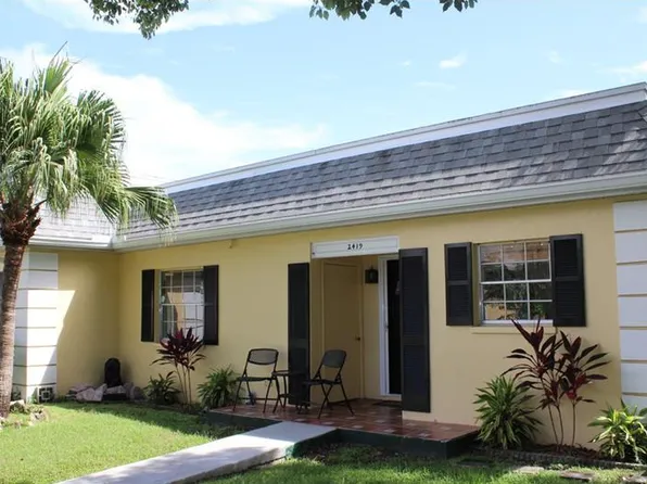 2419 Aspinwall St #2419, Sarasota, FL 34237