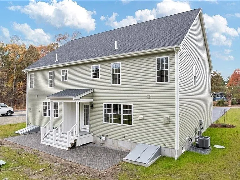 513 Mendon Rd #1 — Photo 13