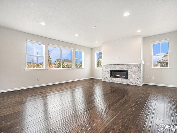 5th image of 313 Orion Cir