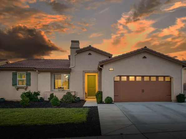 1066 La Canada Ave, Clovis, CA 93619