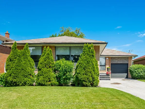 14 Shipley Rd, Toronto, ON M9R 3H8