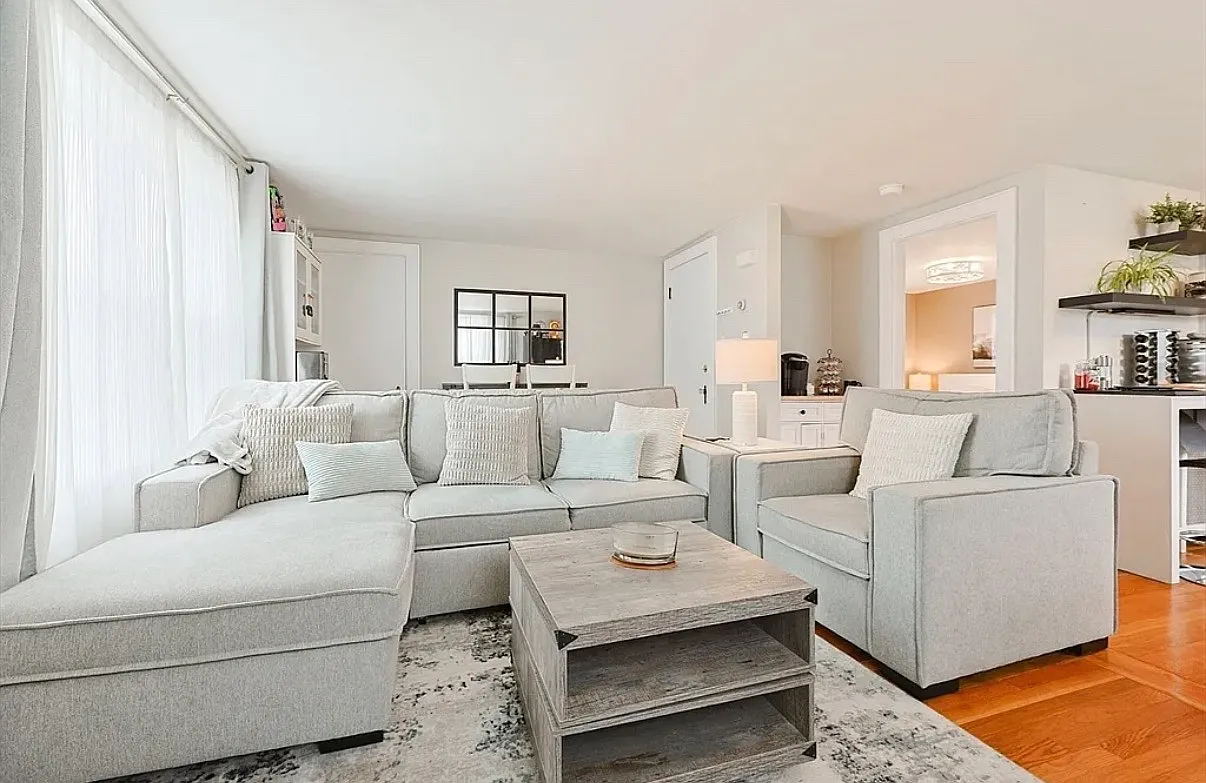 1 bed, 700 sqft, $2,000 — Photo 1