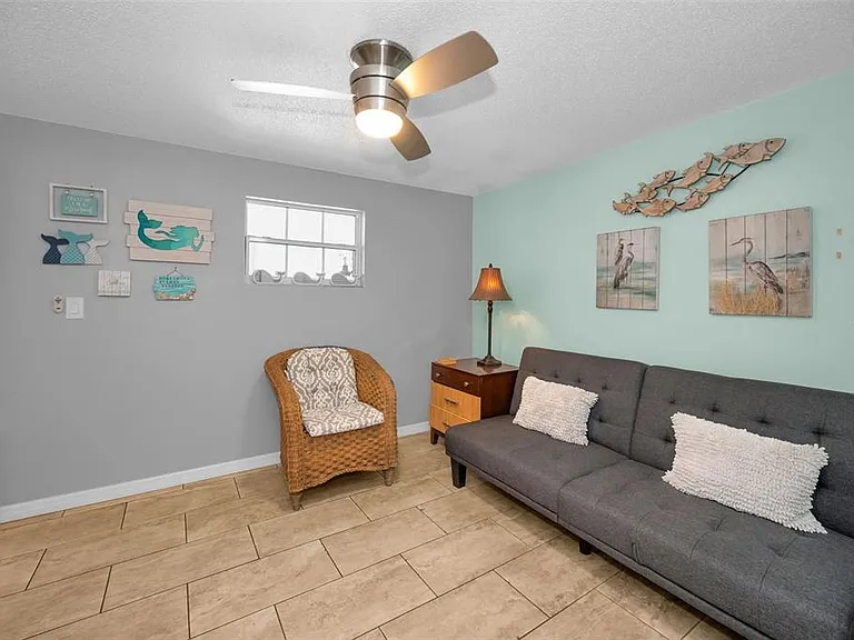 1000 Crane Ct — Photo 30