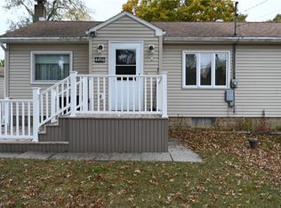 44916 Crestview Rd, Columbiana, OH 44408