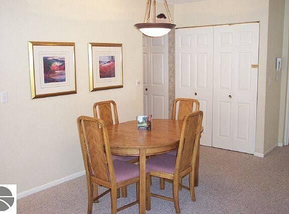 2nd image of 5521 Golfview Ct #6