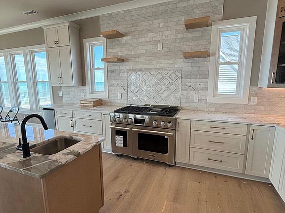 5th image of 3405 Ocean Drive #.