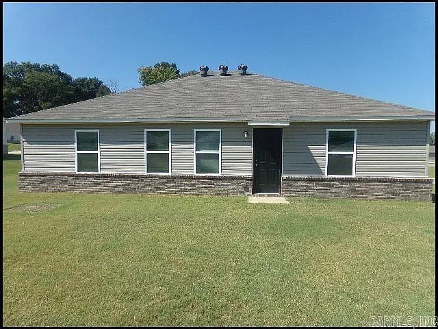 30 Erwin Dr — Photo 13