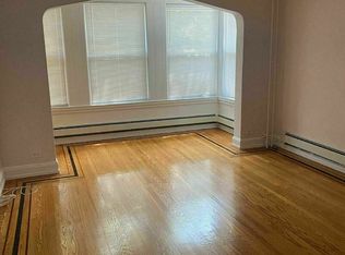 82-92 88th Ln #1, Ridgewood, NY 11385