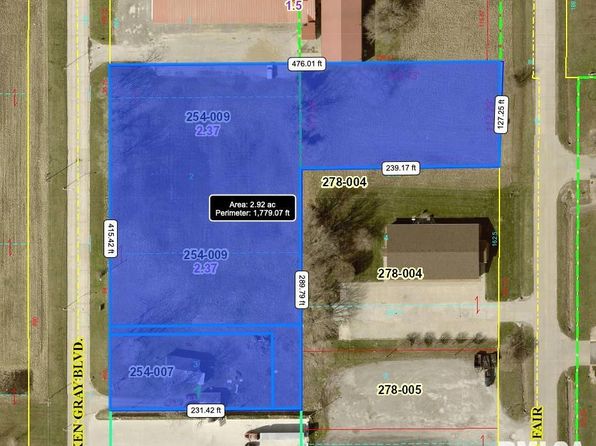 2588 Ken Gray Blvd, West Frankfort, IL 62896