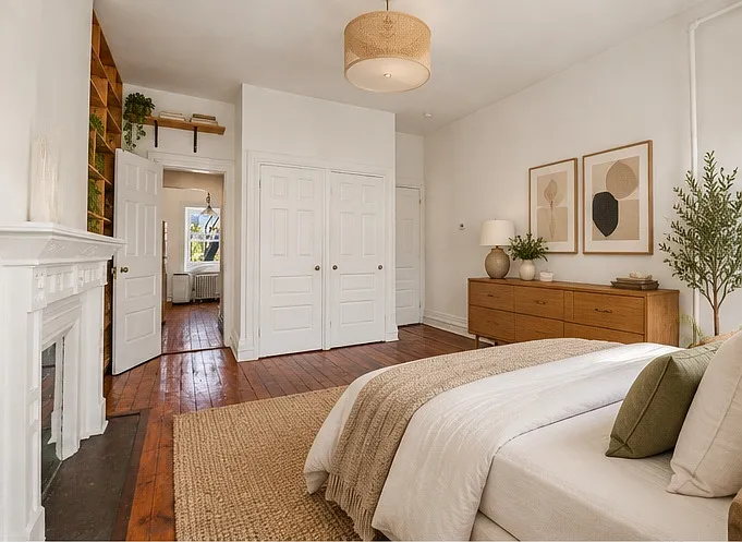 Studio, 700 sqft, $1,650 — Photo 4