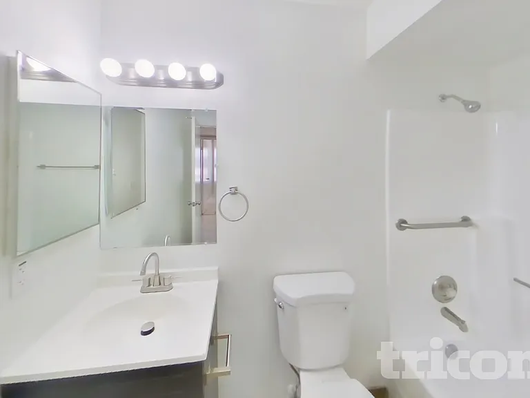 7334 W Carol Ave — Photo 15