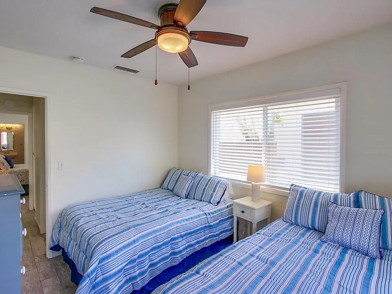 737 Jamaica Ct #1 — Photo 18