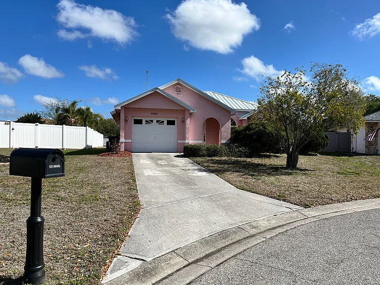 4993 Reagen Way — Photo 1