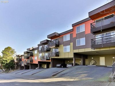 1300 NE 68th Ave APT 1, Portland, OR, 97213