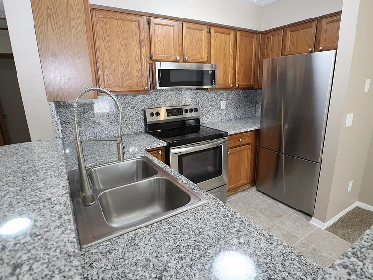 1101.5 S Chimney Hill Dr #1101.5 — Photo 9