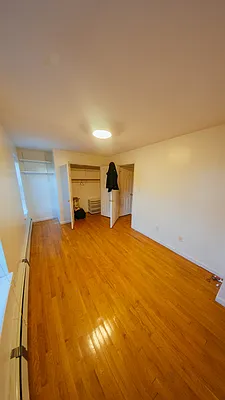 Rented by Lofts and Flats LLC | media 2