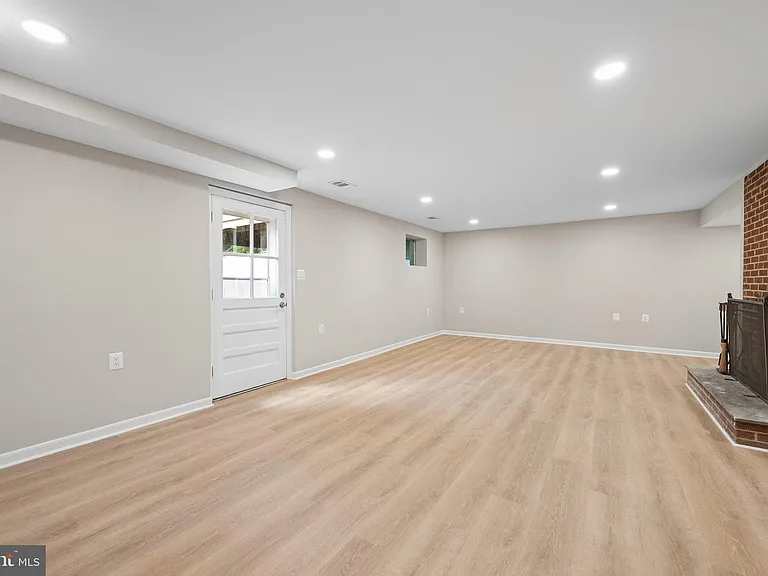 12408 W Old Baltimore Rd — Photo 28