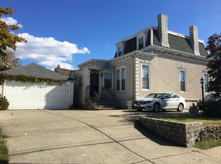 14903 11th Ave, Whitestone, NY 11357