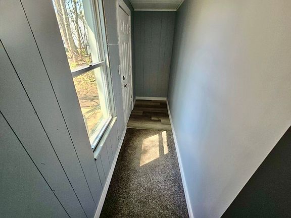 4th image of 28 Christie St Unit 1