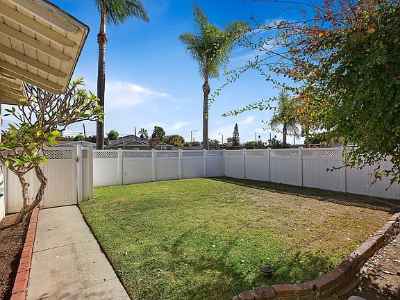 3rd image of 2161 Meyer Pl