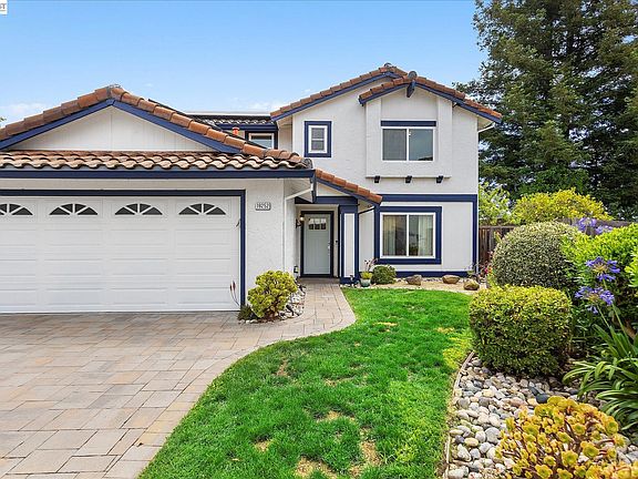 4th image of 19252 Masterson Pl