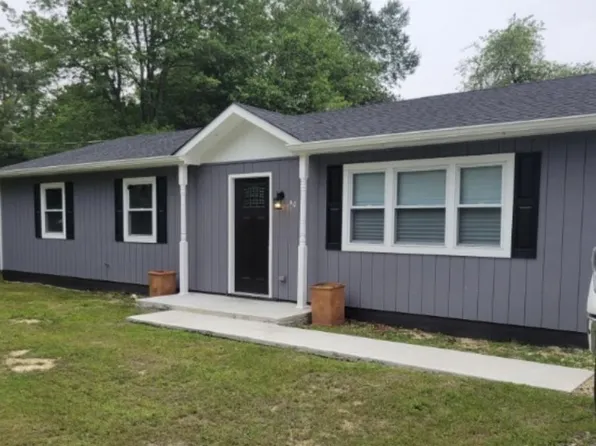 40 Yarrow St, Browns Mills, NJ 08015