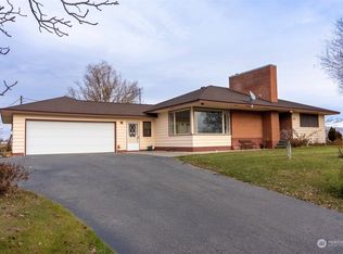 77 C Miller Rd, Omak, WA 98841