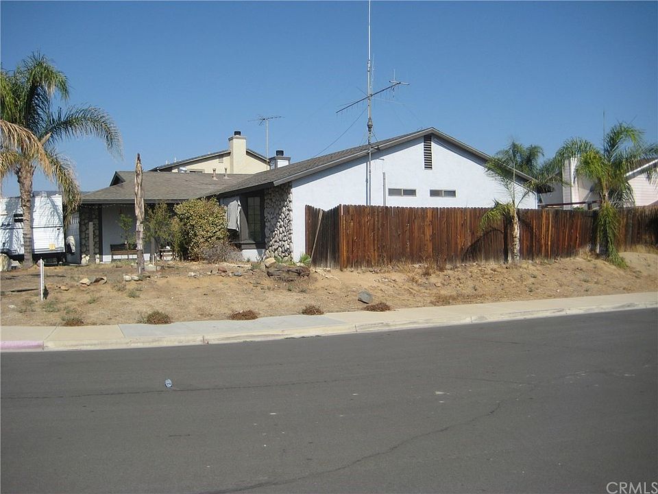 1st image of 2043 Tierra Rojo St