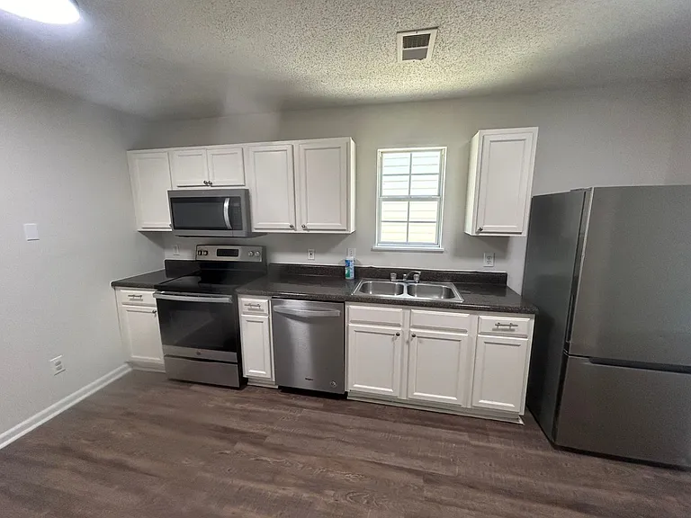 507 Summit Terrace Ct — Photo 10