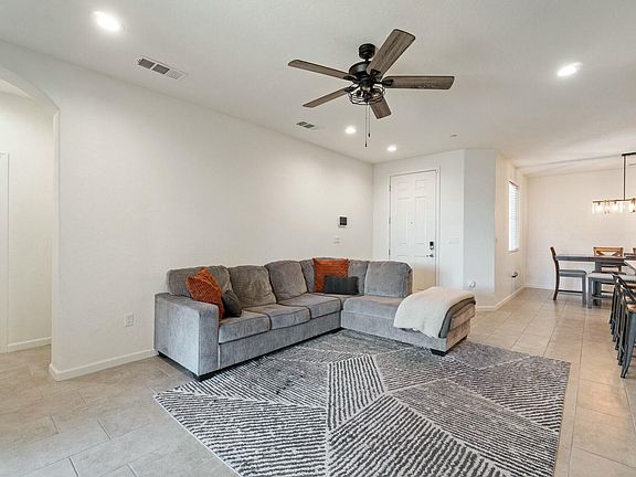 4th image of 3373 Dorset Street