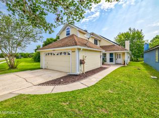 2823 Lantana Lakes Dr W, Jacksonville, FL 32246