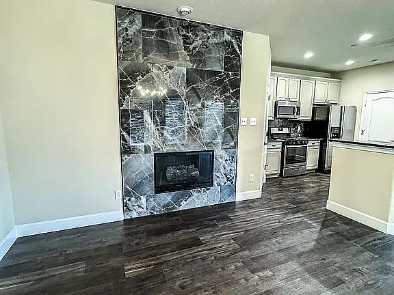 5th image of 6712 Pistoia Dr