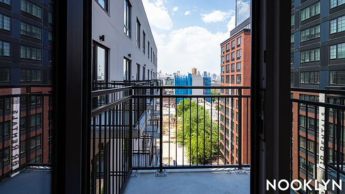 Rented by Nooklyn NYC LLC | media 79