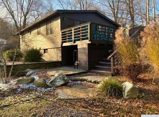 20 Adams Dr, Hillsdale, NY 12529