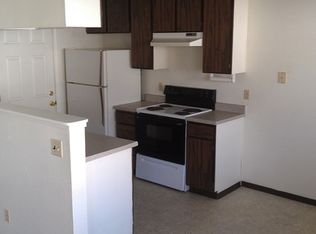 753 Kerryjen Ct APT A, Redding, CA 96002