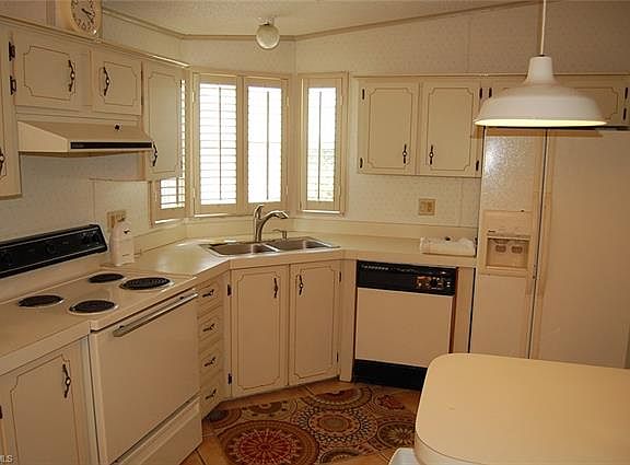 5th image of 26188 Bonita Fairways Cir