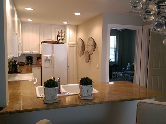 4th image of 5393 Davini St