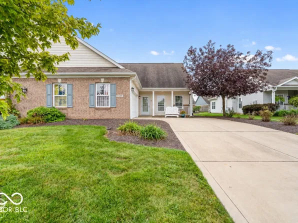 1193 Fantail Dr, Greenwood, IN 46143