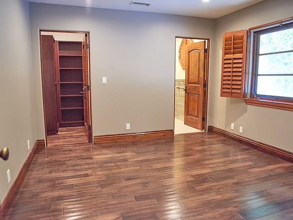 2nd image of 5225 Baza Ave