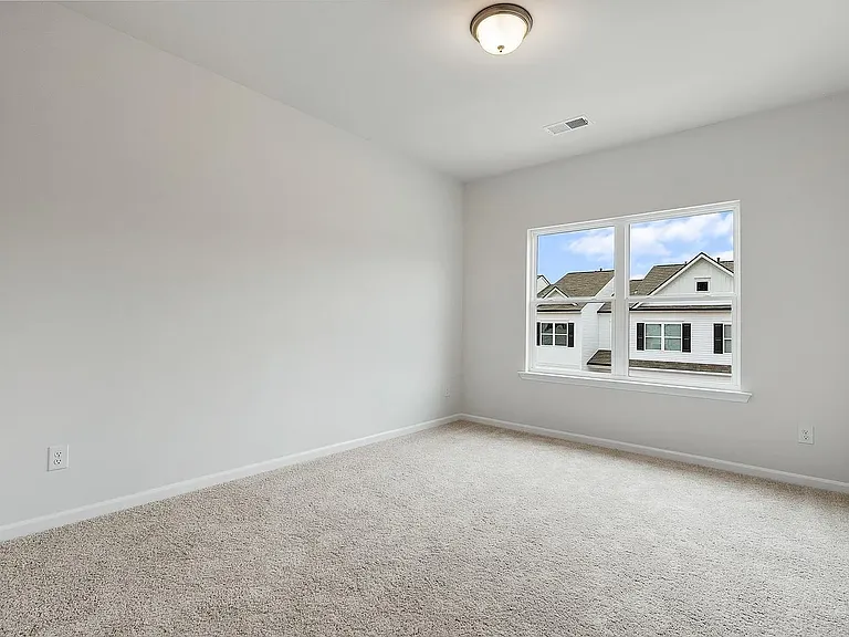13 Lone Cypress St — Photo 8