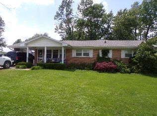 520 Orchard Dr, South Fulton, TN 38257