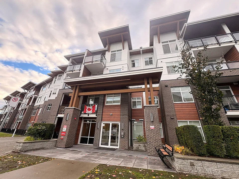 5415 Brydon Cres #402