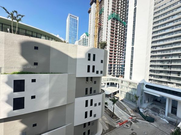 601 NE 23rd St APT 901, Miami, FL 33137