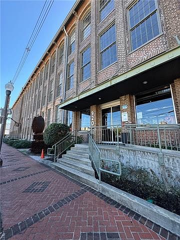 1st image of 920 Poeyfarre St APT 115