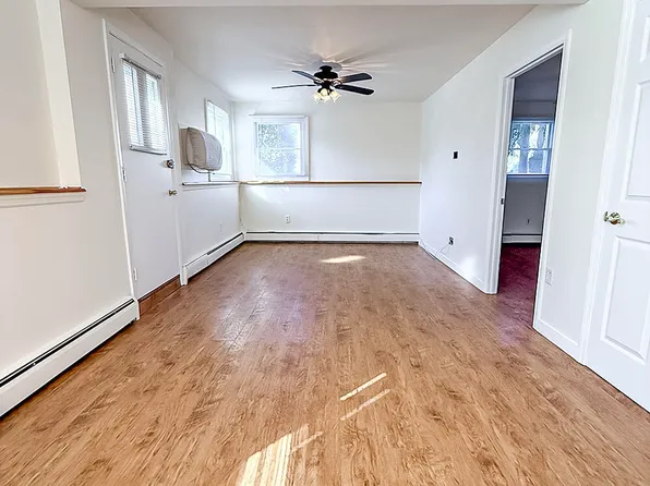 38 Madison Ave, Staten Island, NY 10314