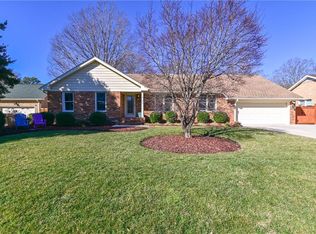 917 Hanover Dr, Virginia Beach, VA 23464