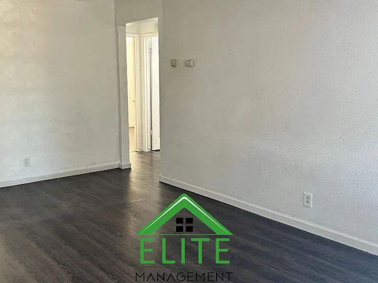 2980 Stingy Ln #B — Photo 12