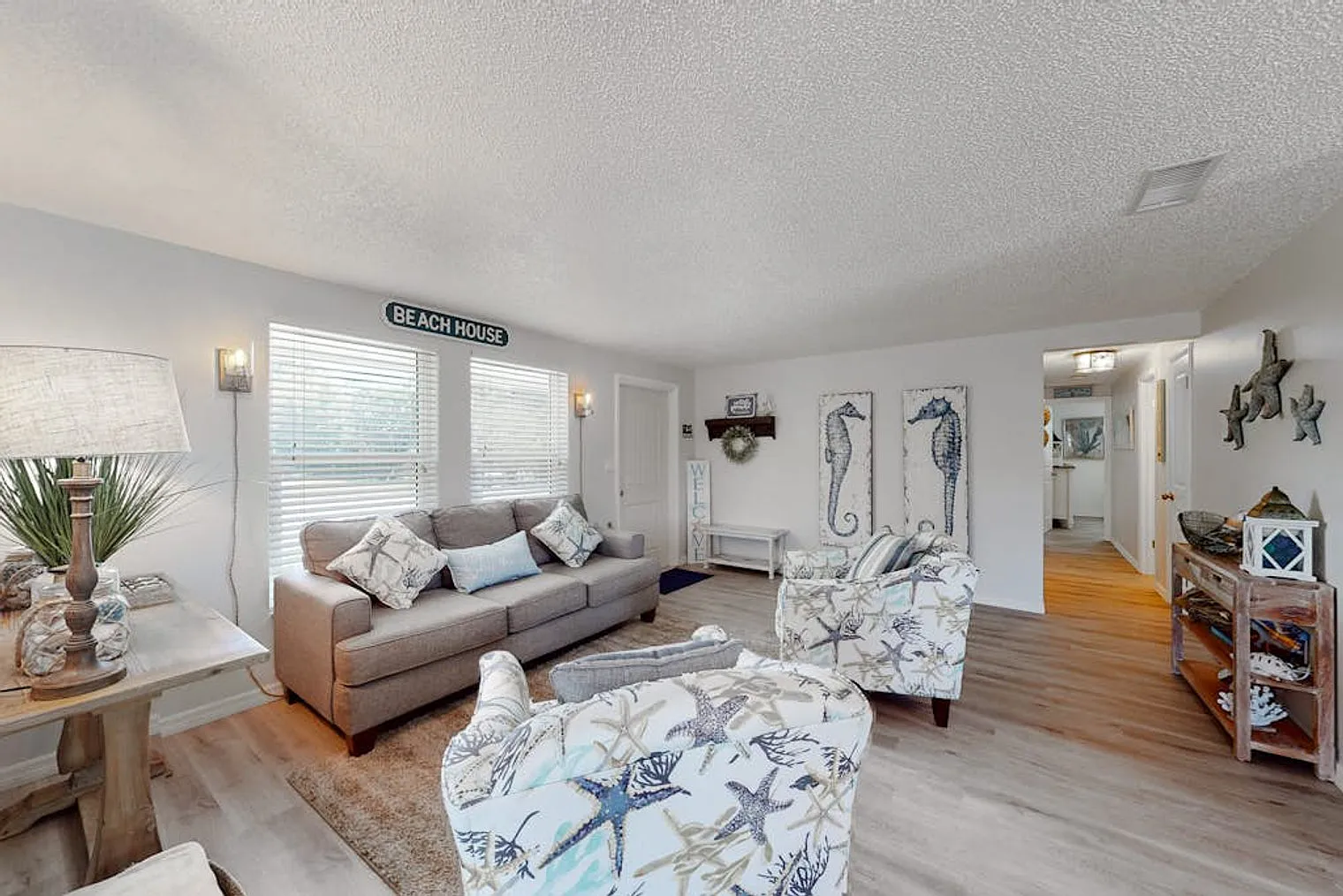 3 bed, 2.0 bath, 1453 sqft, $3,292 — Photo 1